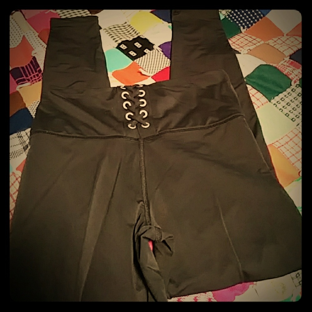 Victoria's Secret pink leggings size small